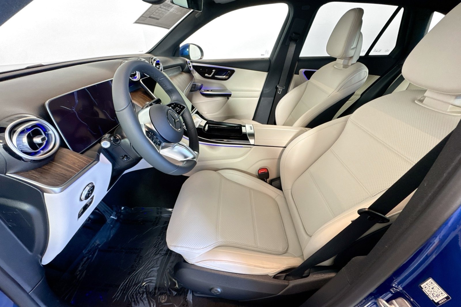 New 2026 Starling Blue Metallic Mercedes-Benz GLC 300 image 18