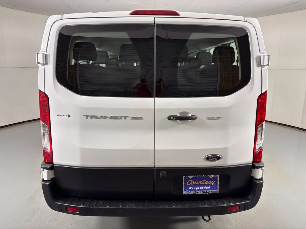 Used 2023 White Ford XLT image 7
