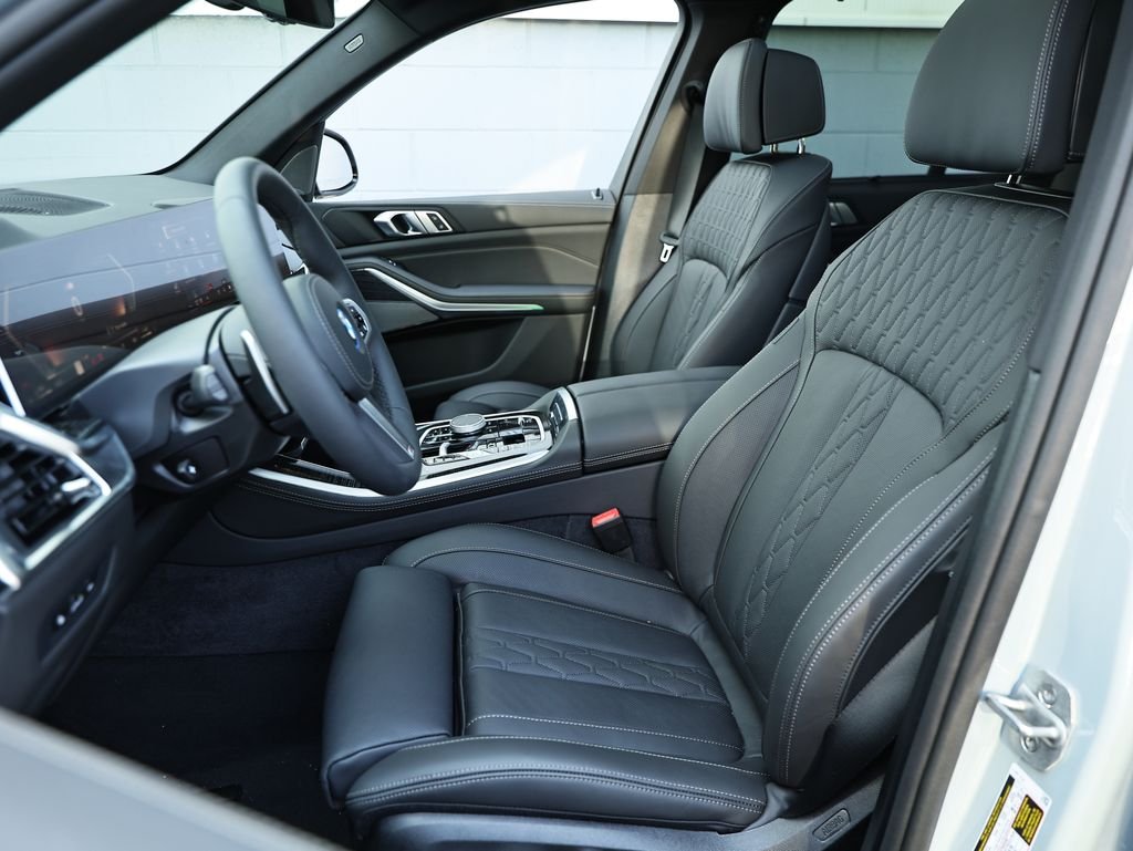 New 2026 Brooklyn Grey Metallic BMW xDrive50e image 19