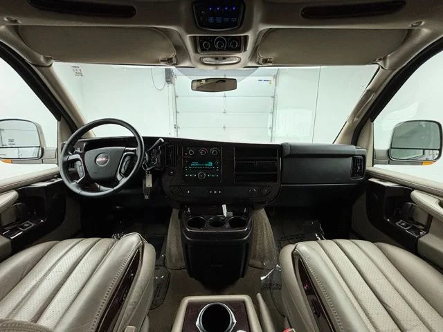 Used 2012 Special Paint GMC Explorer Limited SE image 25