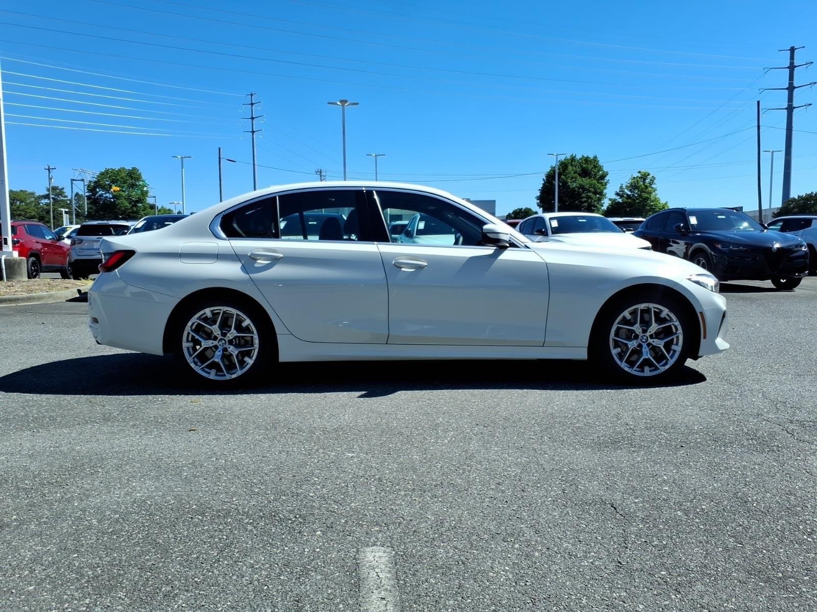 Used 2025 Alpine White BMW 330i image 9