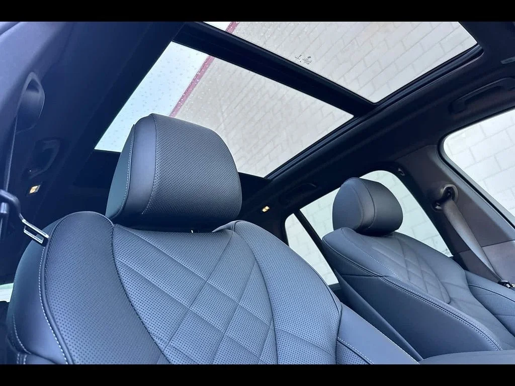 Used 2025 Gray BMW xDrive50e image 16