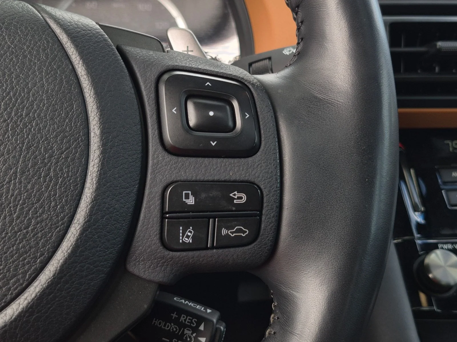 Used 2024 Eminent White Pearl Lexus IS 300 image 10