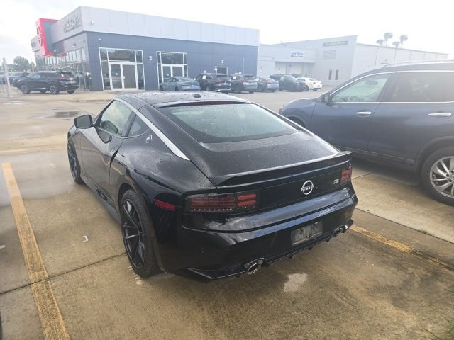 Used 2025 Black Nissan Performance image 8