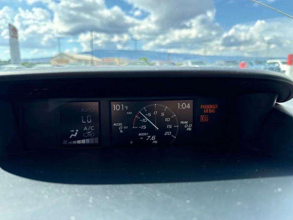 Used 2017 Blue Pearl Subaru Base image 18