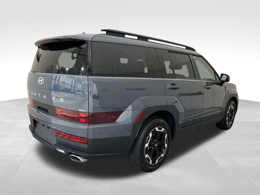 Used 2025 Gray Hyundai SEL image 5