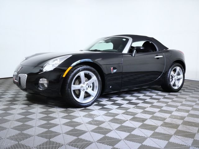 Used 2006 Pontiac Solstice Base with VIN 1G2MB33B36Y105205 for sale in Apple Valley, Minnesota