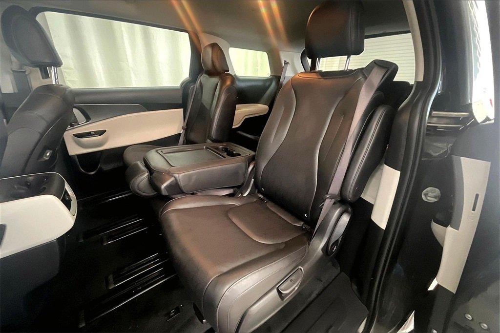 2024 KIA CARNIVAL - Image 25