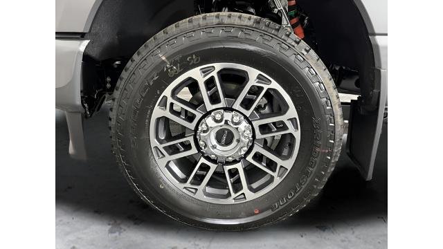 New 2026 Carbonized Gray Metallic Ford F-350® Platinum® image 40