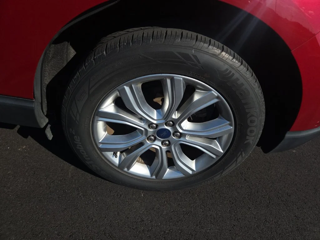 Used 2021 Red Ford Titanium image 22