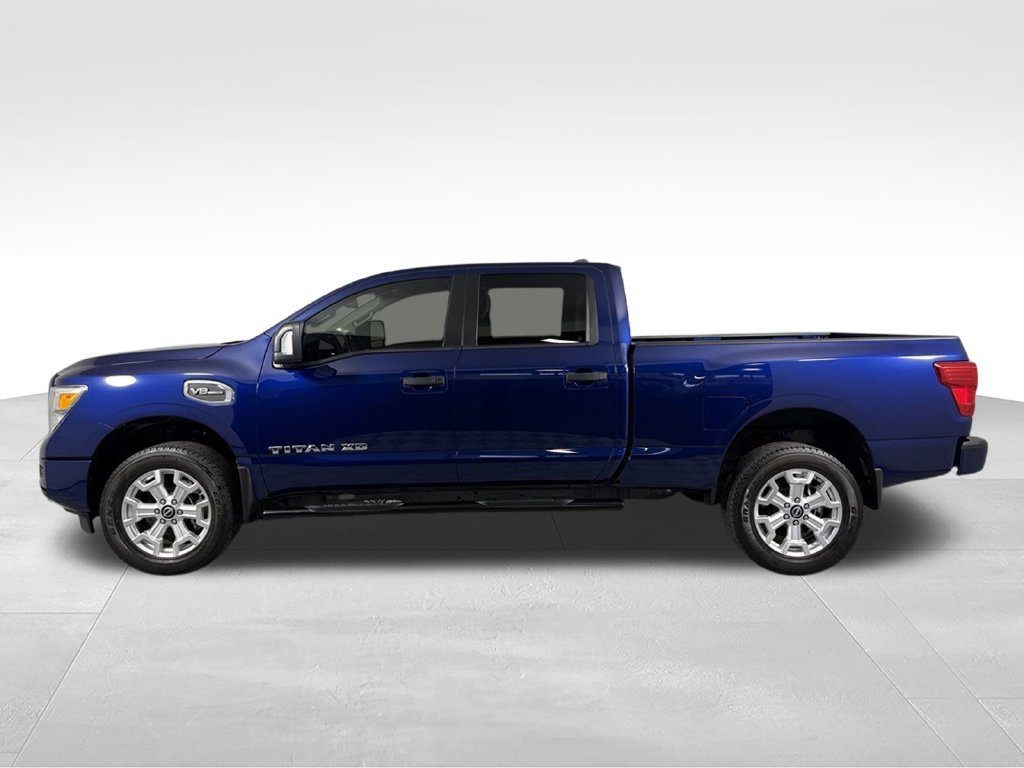 2024 Nissan Titan XD SV - Photo 10