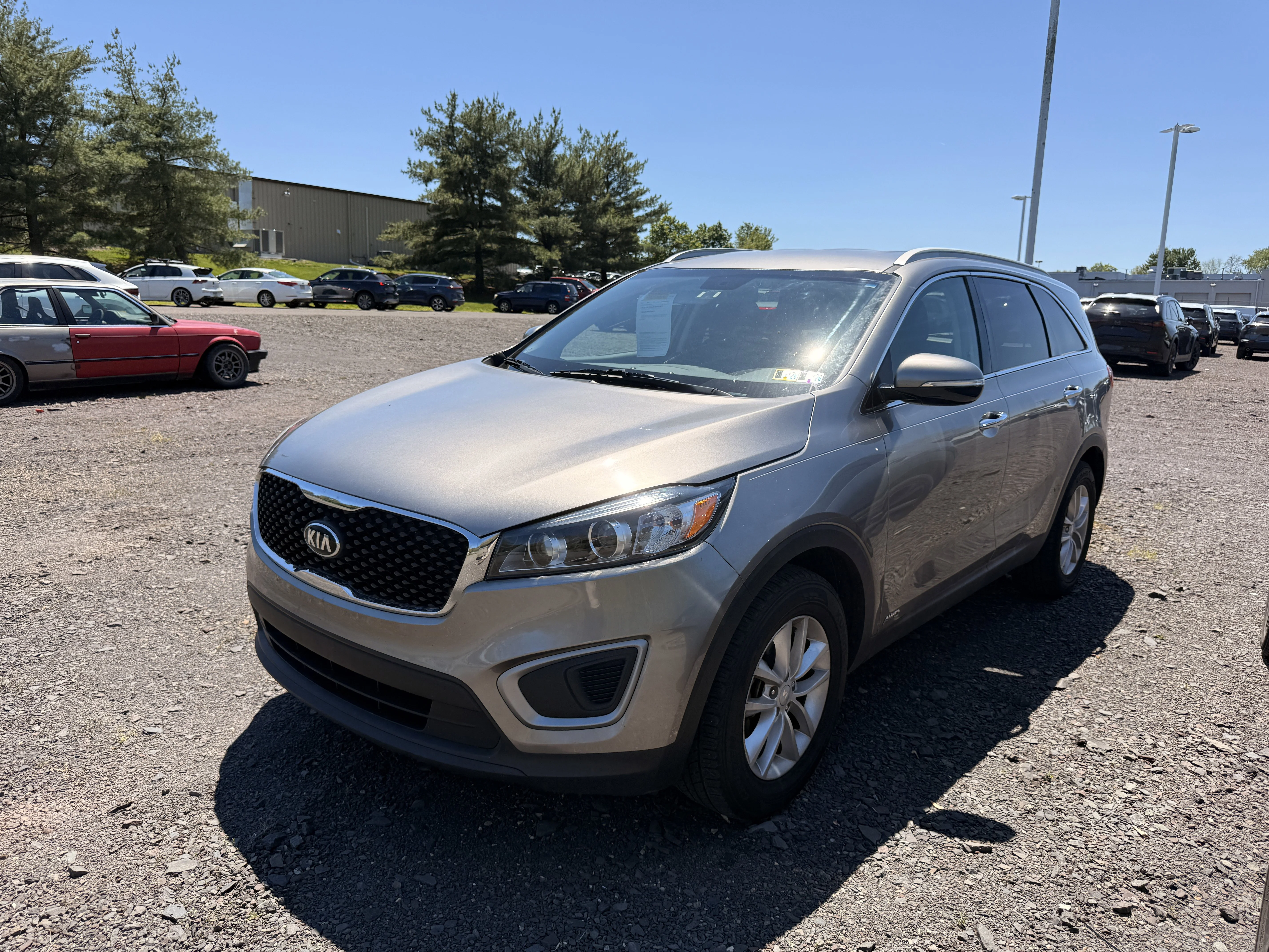 Used 2017 Kia Sorento LX with VIN 5XYPGDA3XHG287024 for sale in Colmar, PA