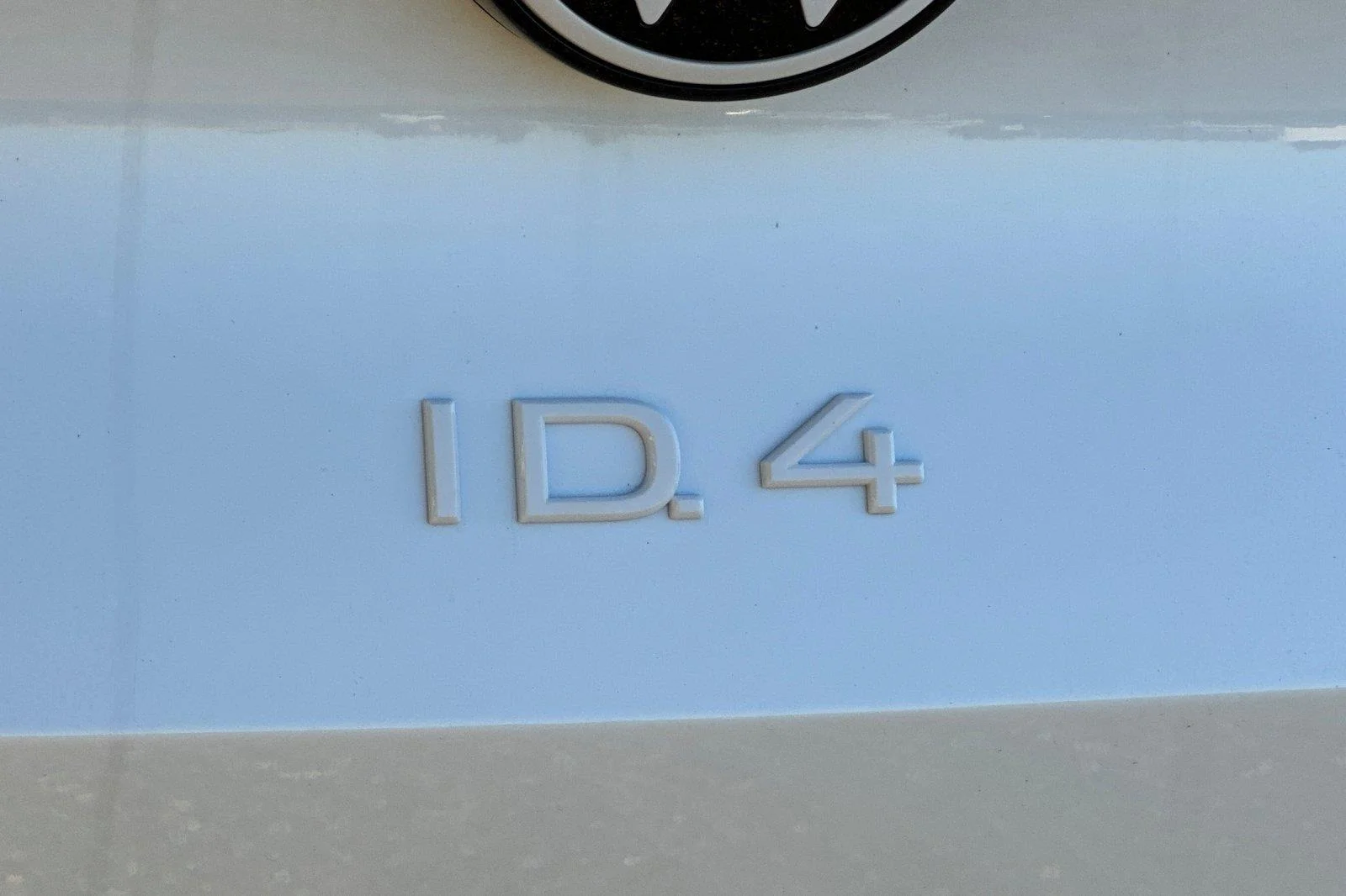 New 2026 Opal White Pearl Volkswagen Pro image 26