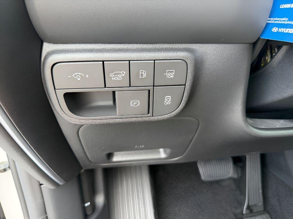 New 2026 Creamy White Pearl Hyundai Blue SEL Premium 7P image 21