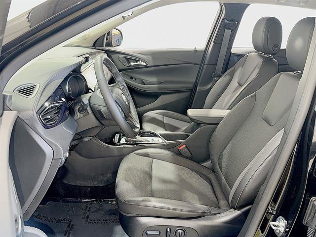 Used 2023 Ebony Twilight Metallic Buick Preferred image 18