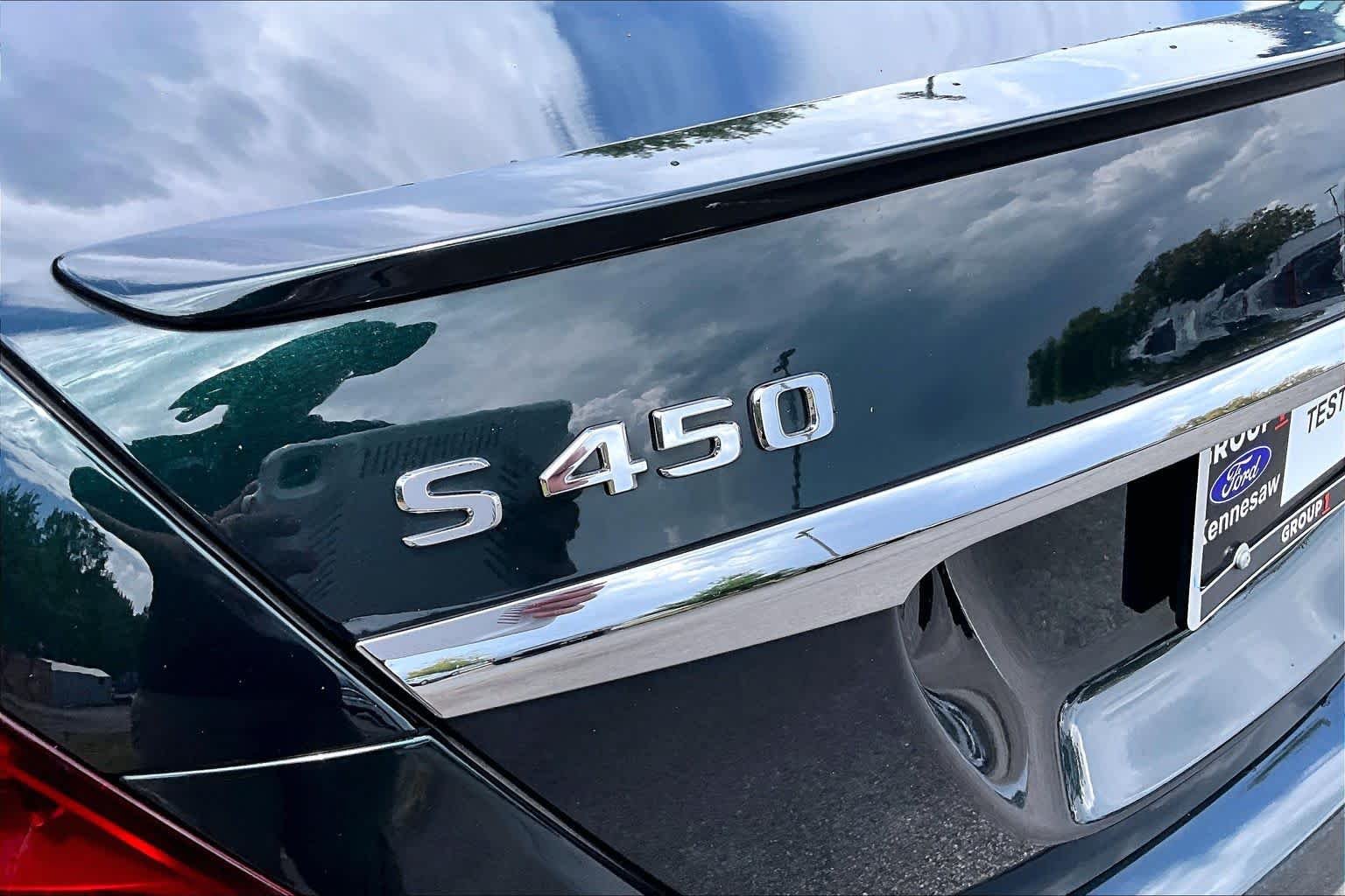 Used 2020 Emerald Green Metallic Mercedes-Benz S 450 image 31
