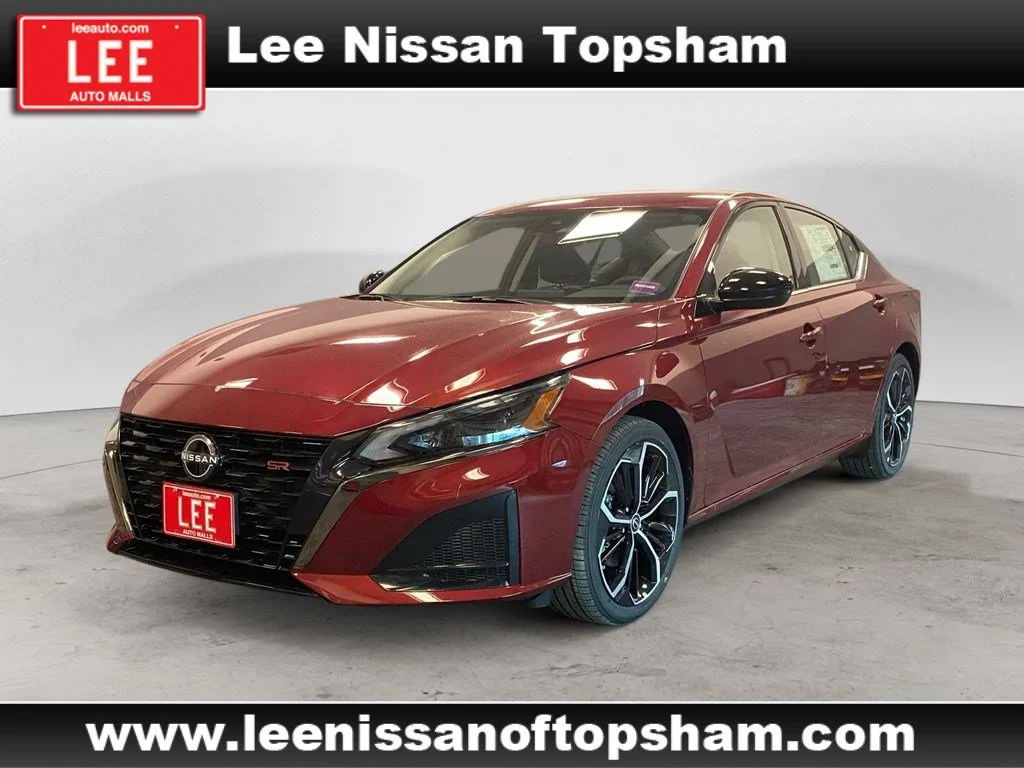 Used 2024 Scarlet Ember Nissan 2.5 SR image 1