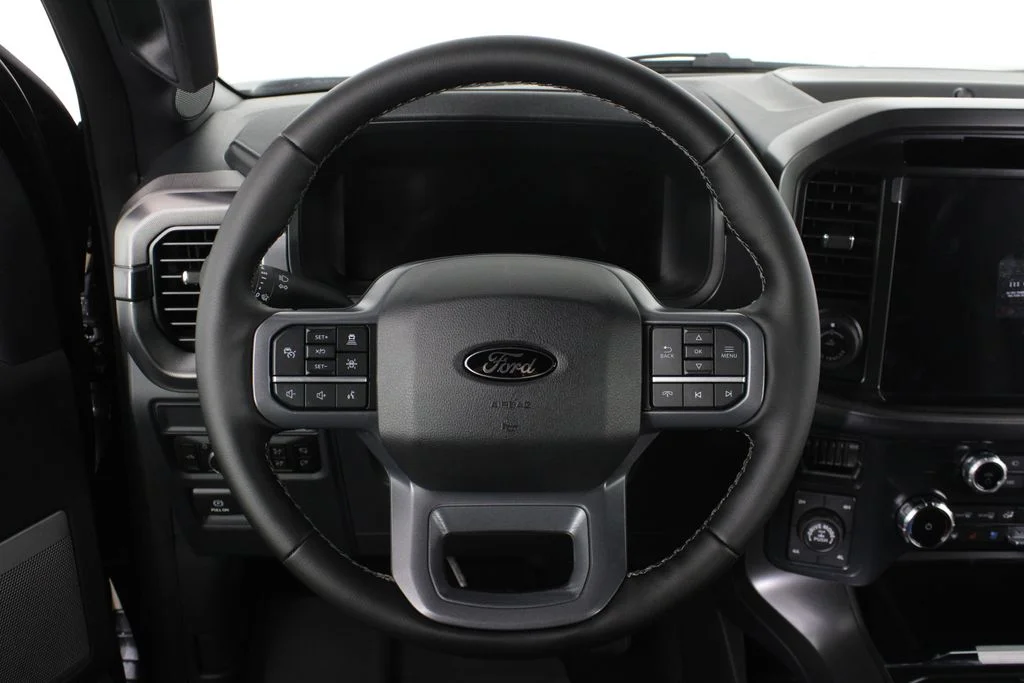 New 2026 Agate Black Metallic Ford Lariat image 23