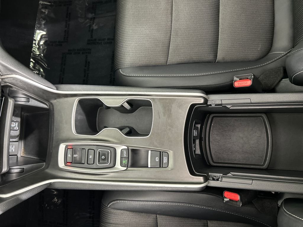 Used 2020  Honda Sport 2.0T image 14