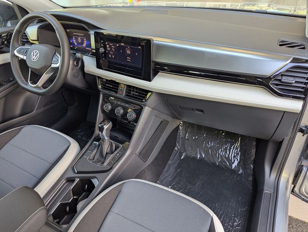 2025 Volkswagen Taos S - Photo 21