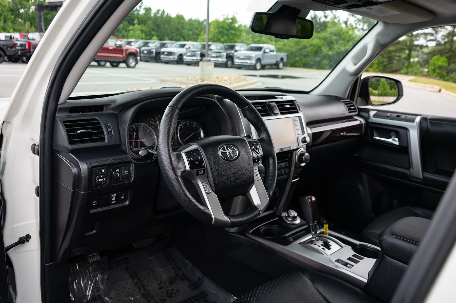 Used 2023 White Toyota Limited image 13
