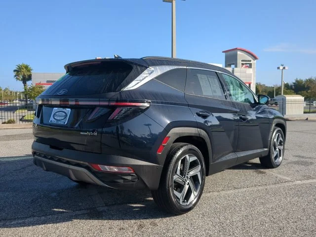 Used 2022  Hyundai Limited image 4