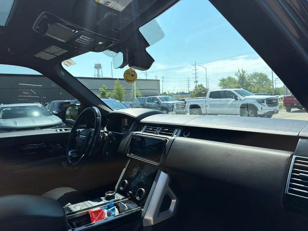 Used 2018  Land Rover 5.0L V8 Supercharged image 25