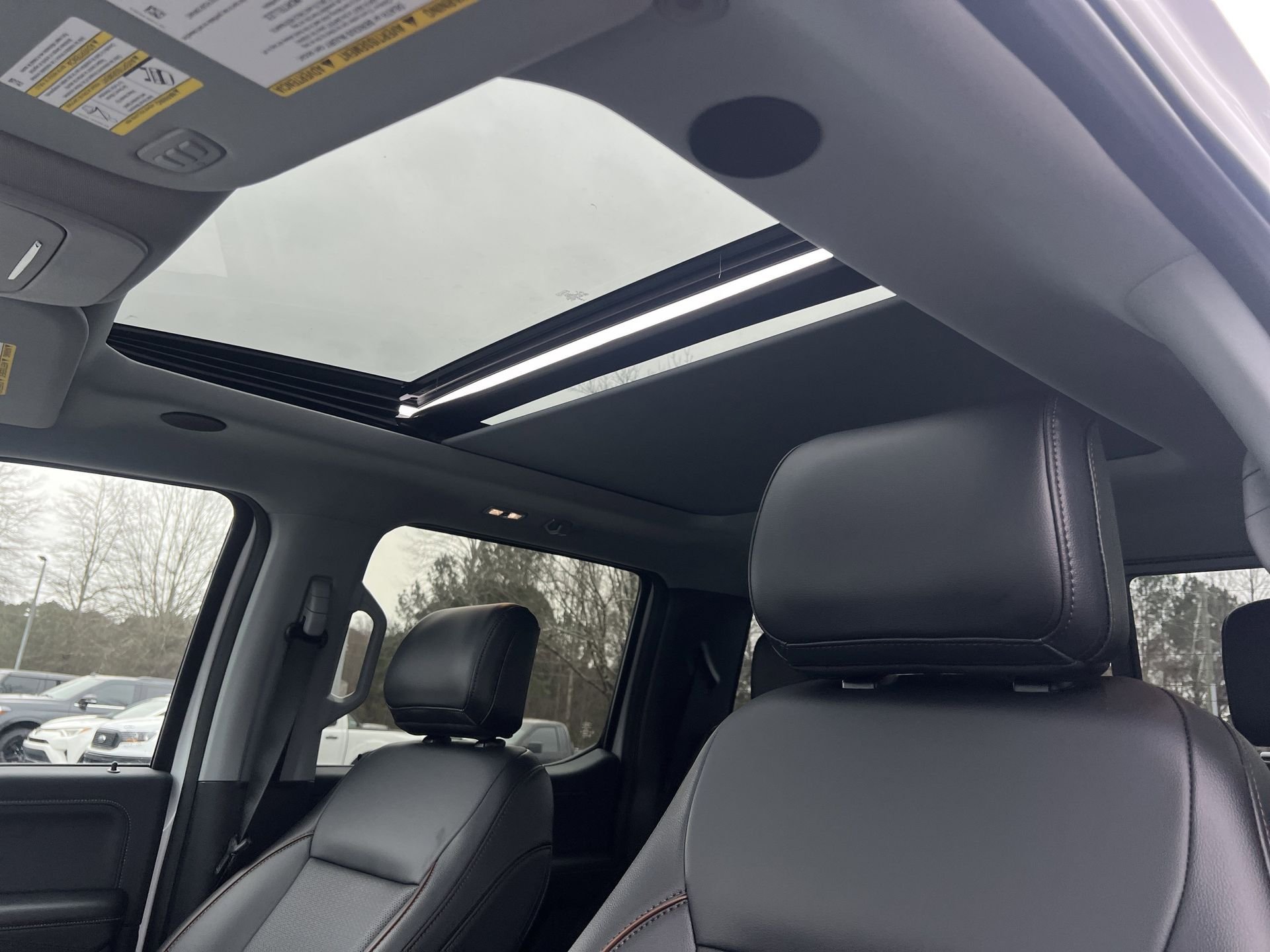 2025 Ford F-350 Super Duty Lariat - Photo 17