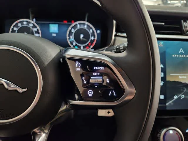New 2026 Santorini Black Metallic Jaguar R-Dynamic S image 47