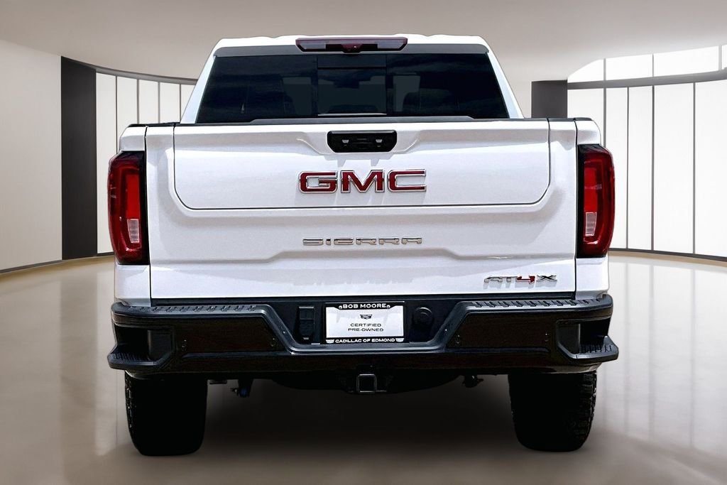 Used 2024 White GMC AT4X image 4