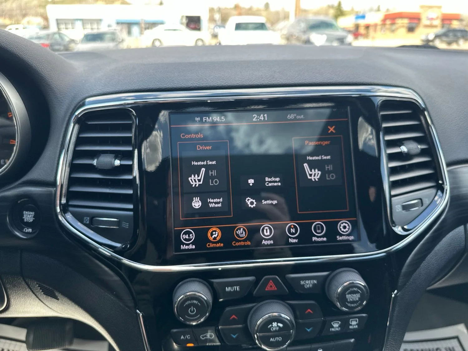 Used 2020 Red Jeep Altitude image 47