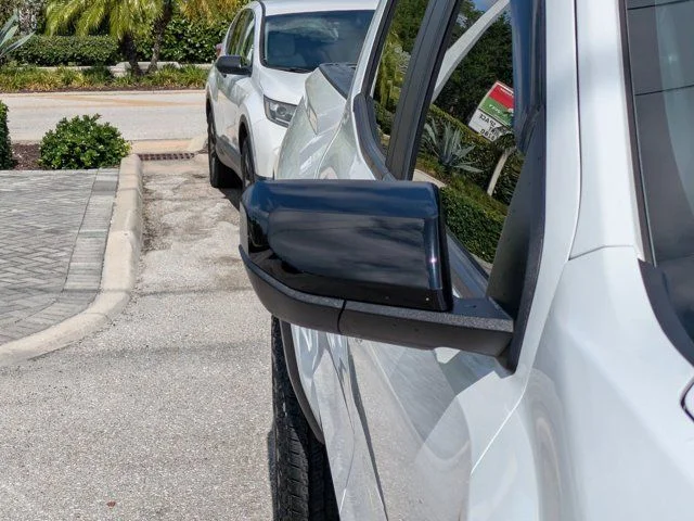 Used 2023 Summit White GMC Elevation image 11