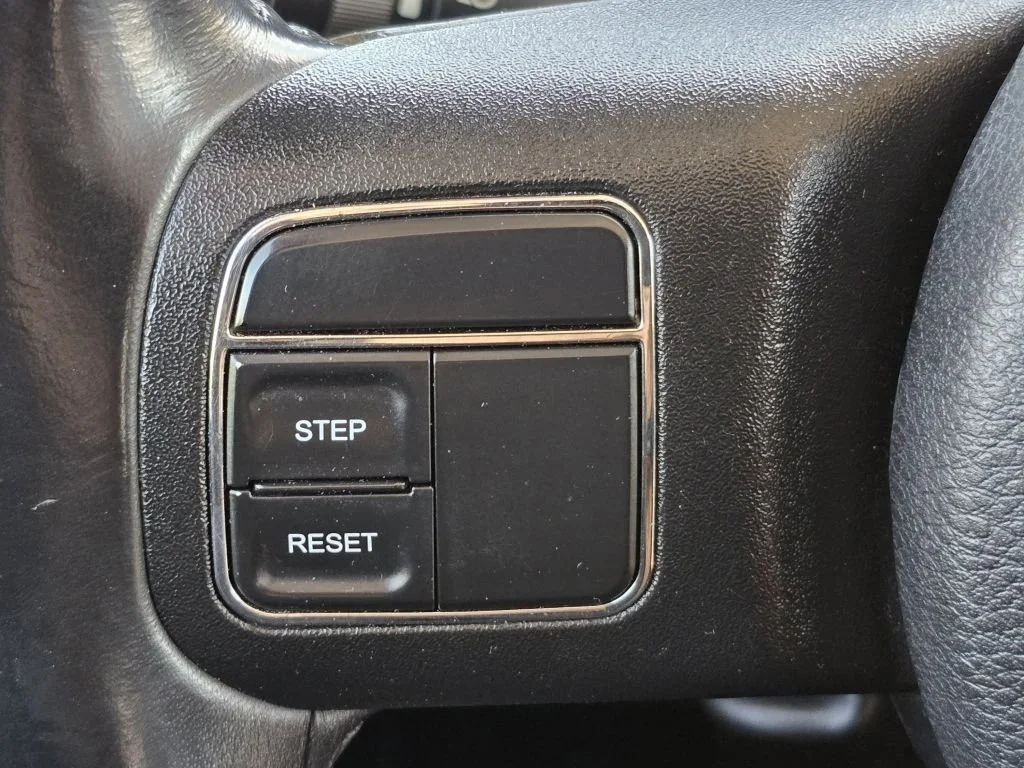 Used 2018 Black Clearcoat Jeep Sahara image 11