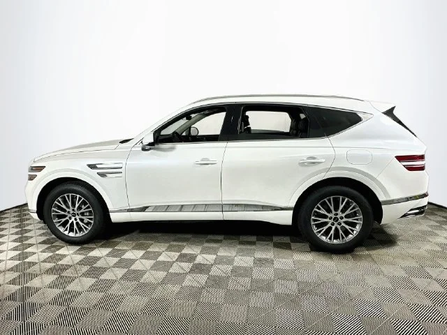 New 2027 White Genesis 2.5T image 7