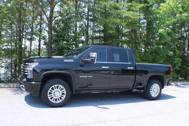 Used 2020 Black Chevrolet High Country image 4