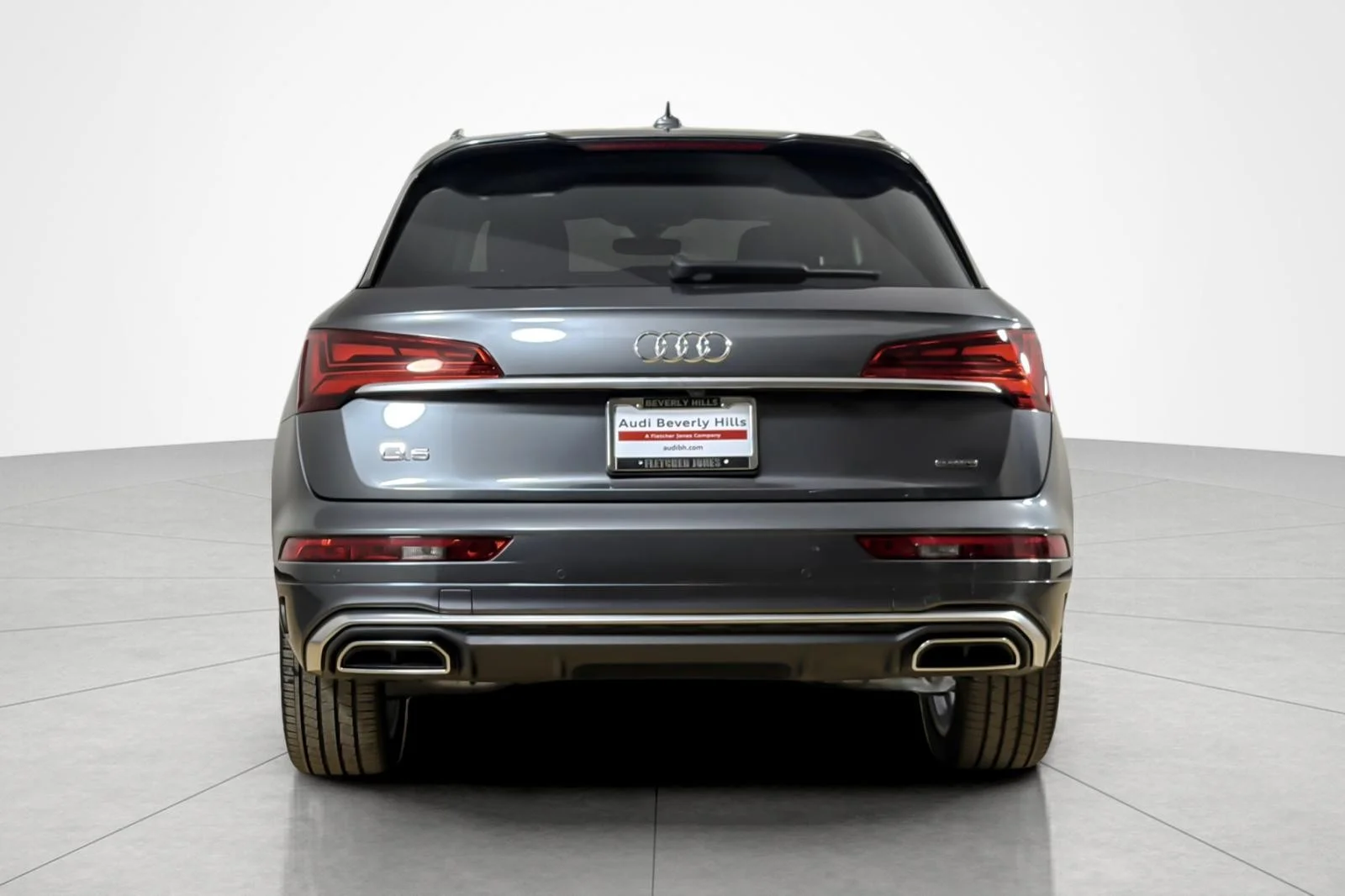 Used 2023 Daytona Gray Pearl Effect Audi S line Premium Plus 45 TFSI quattro image 4