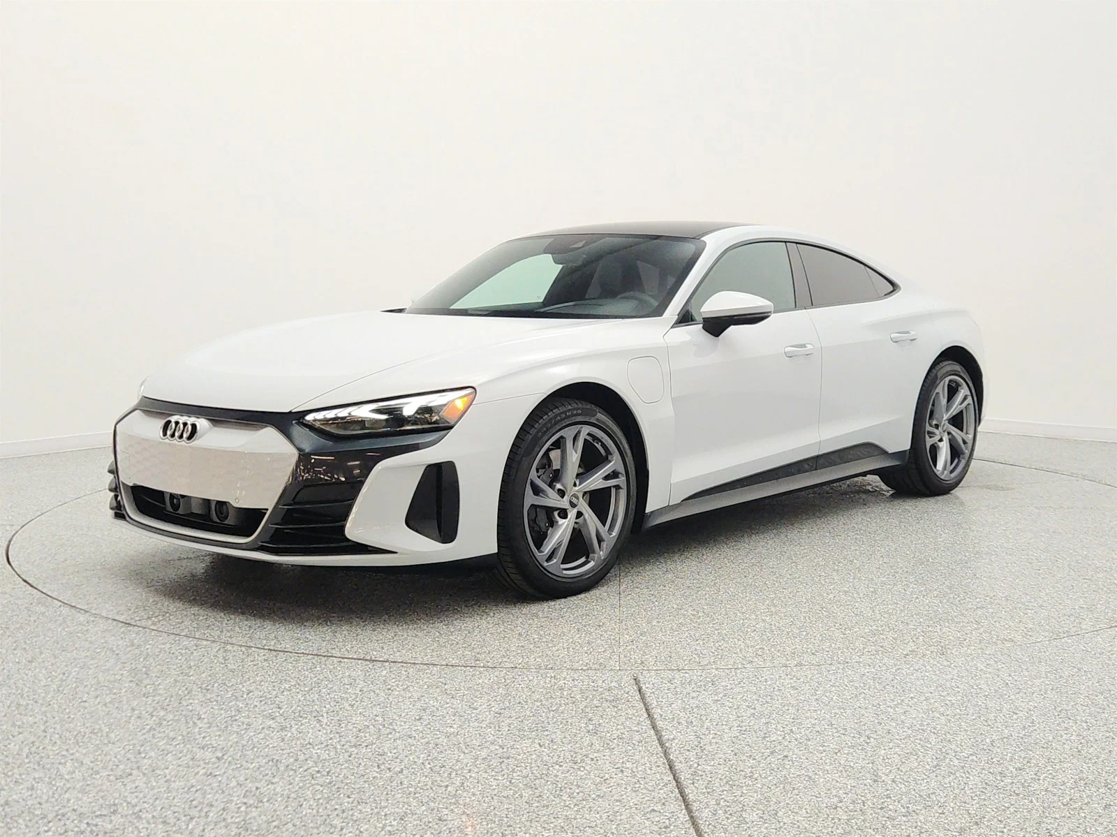 2023 Audi e-tron GT Premium Plus quattro's photo