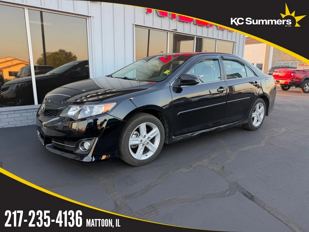 Used 2013 Attitude Black Metallic Toyota SE image 1