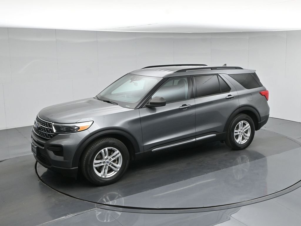 Certified Used 2023 Gray Ford XLT image 43