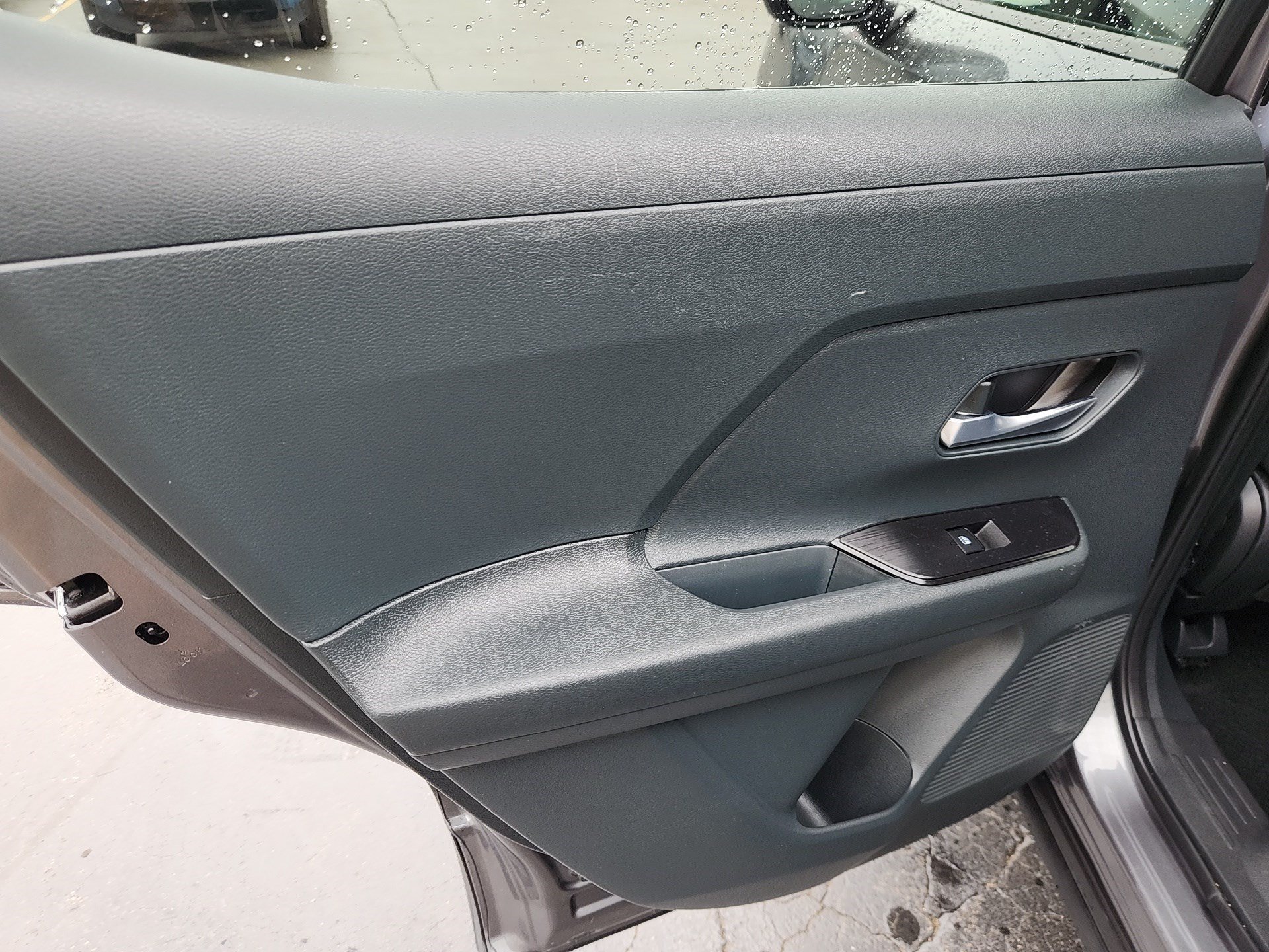 Used 2025 Gun Metallic Nissan SV image 20