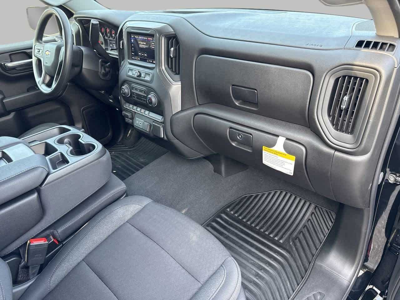 2026 Chevrolet Silverado 1500 Custom - Photo 13