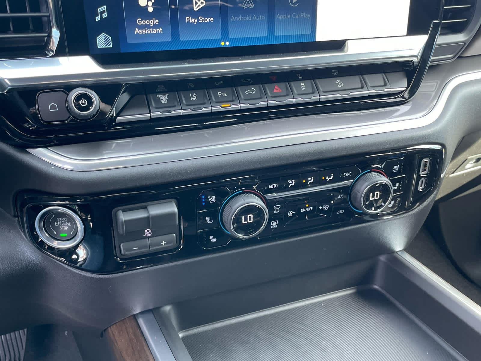 2026 Chevrolet Silverado 3500 HD High Country - Photo 34