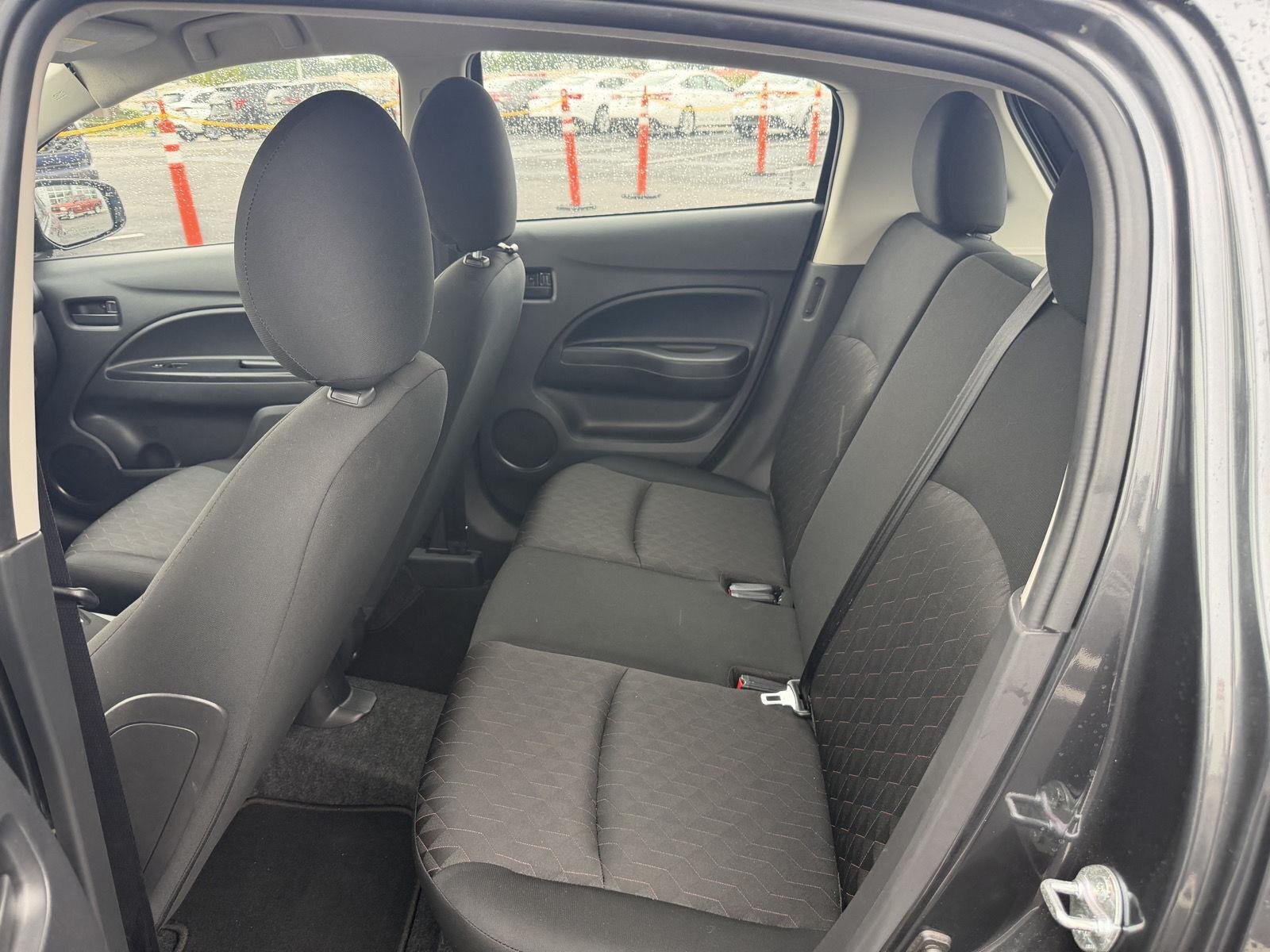 Used 2024  Mitsubishi ES image 12