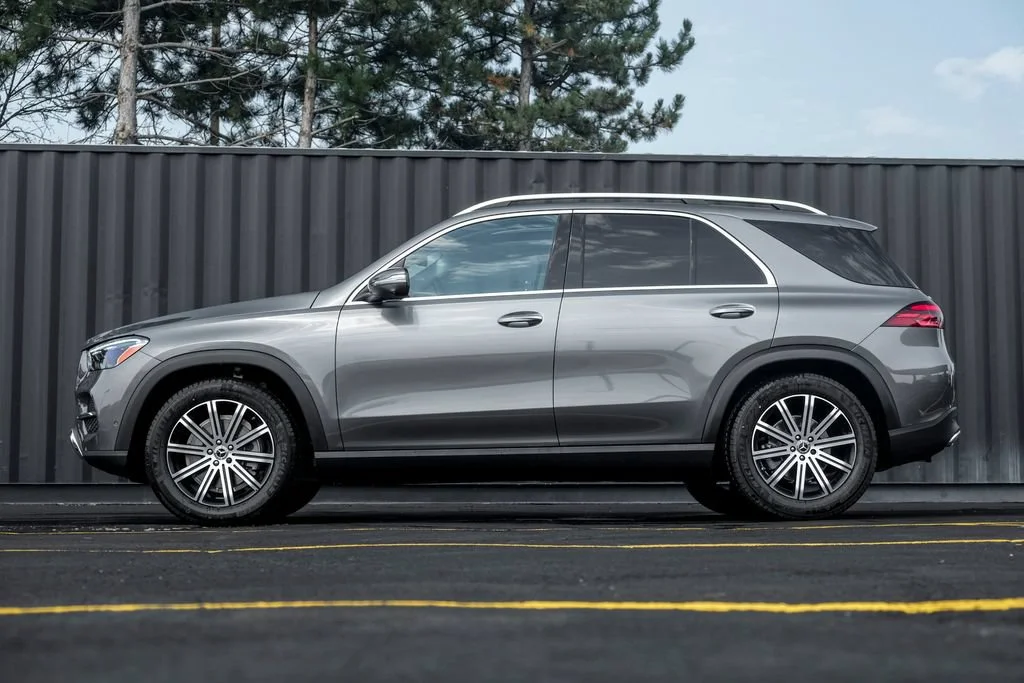 New 2026 Selenite Grey Metallic Mercedes-Benz GLE 350 image 37