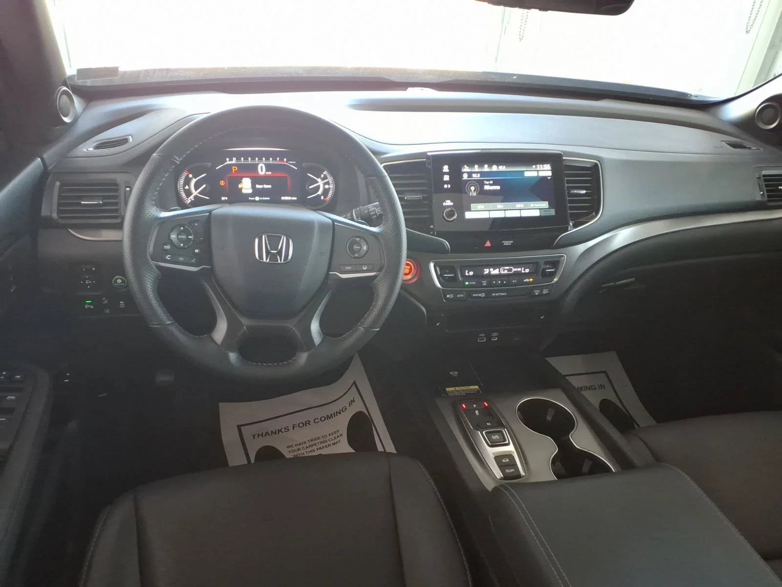 Used 2025 Sonic Gray Pearl Honda EX-L image 17