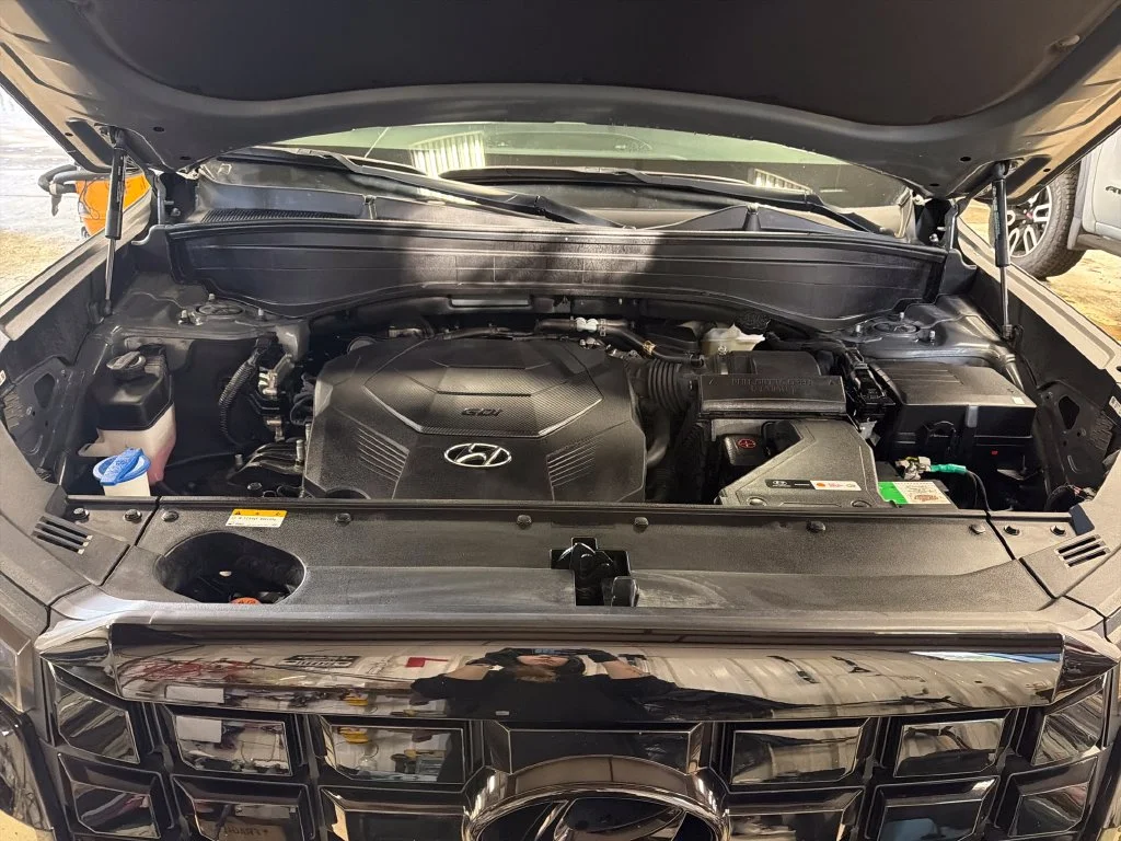 Certified Used 2025 Gray Hyundai SEL image 10