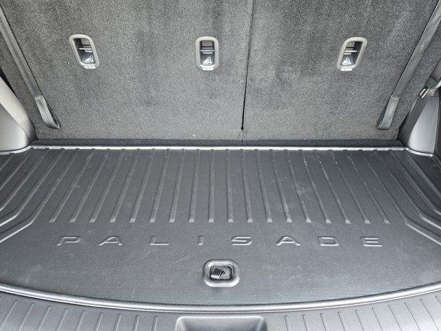 New 2026 Silver Hyundai SEL FWD image 43