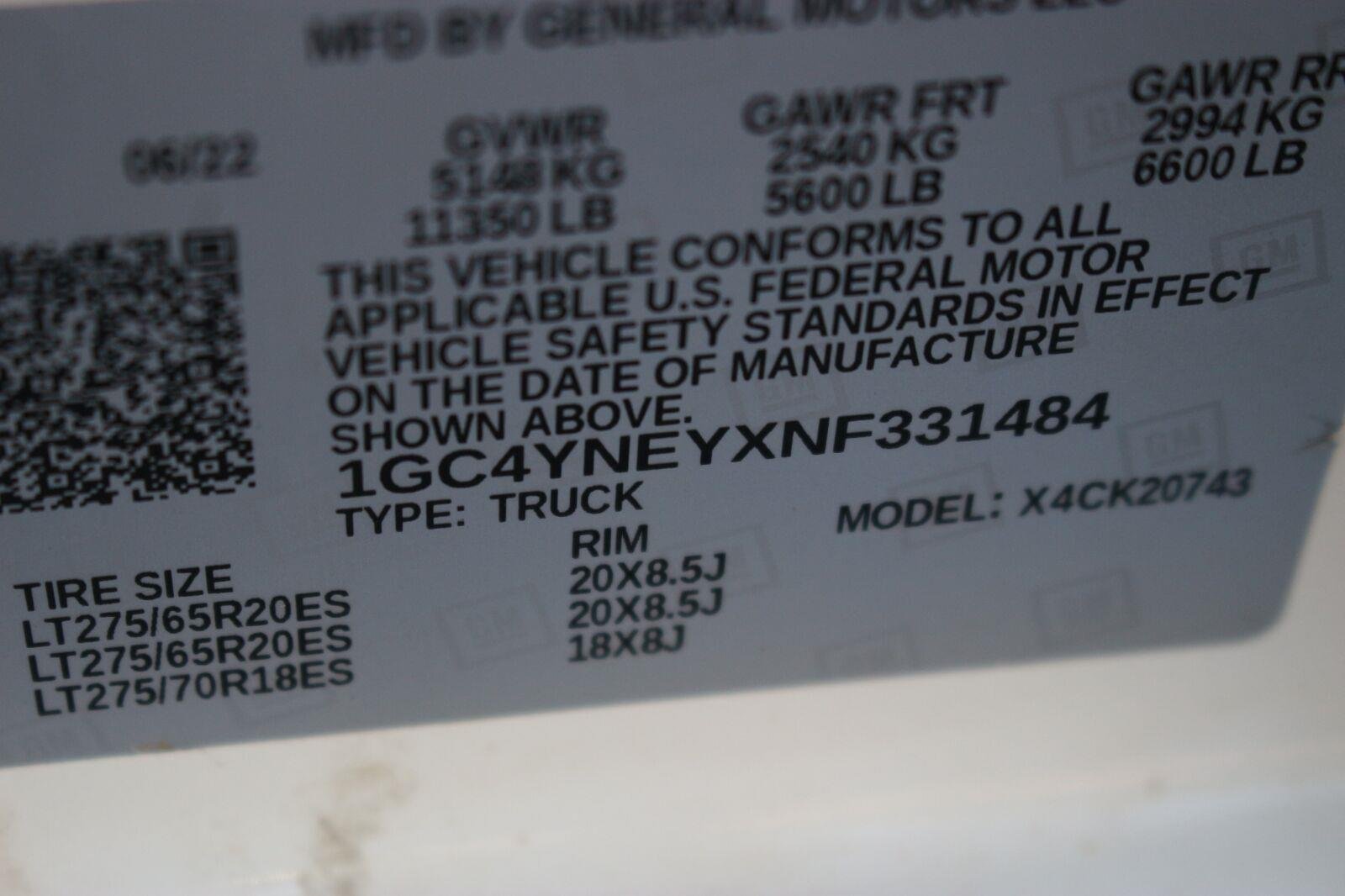 Used 2022 SUMMIT WHITE Chevrolet LT image 43