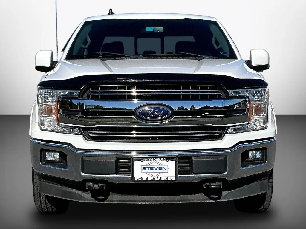 Used 2020 Oxford White Ford Lariat image 2