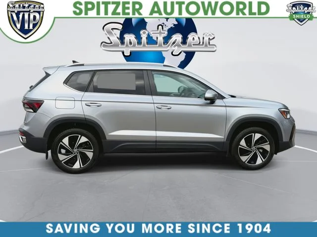 Used 2025 Silver Volkswagen 1.5T SE image 10
